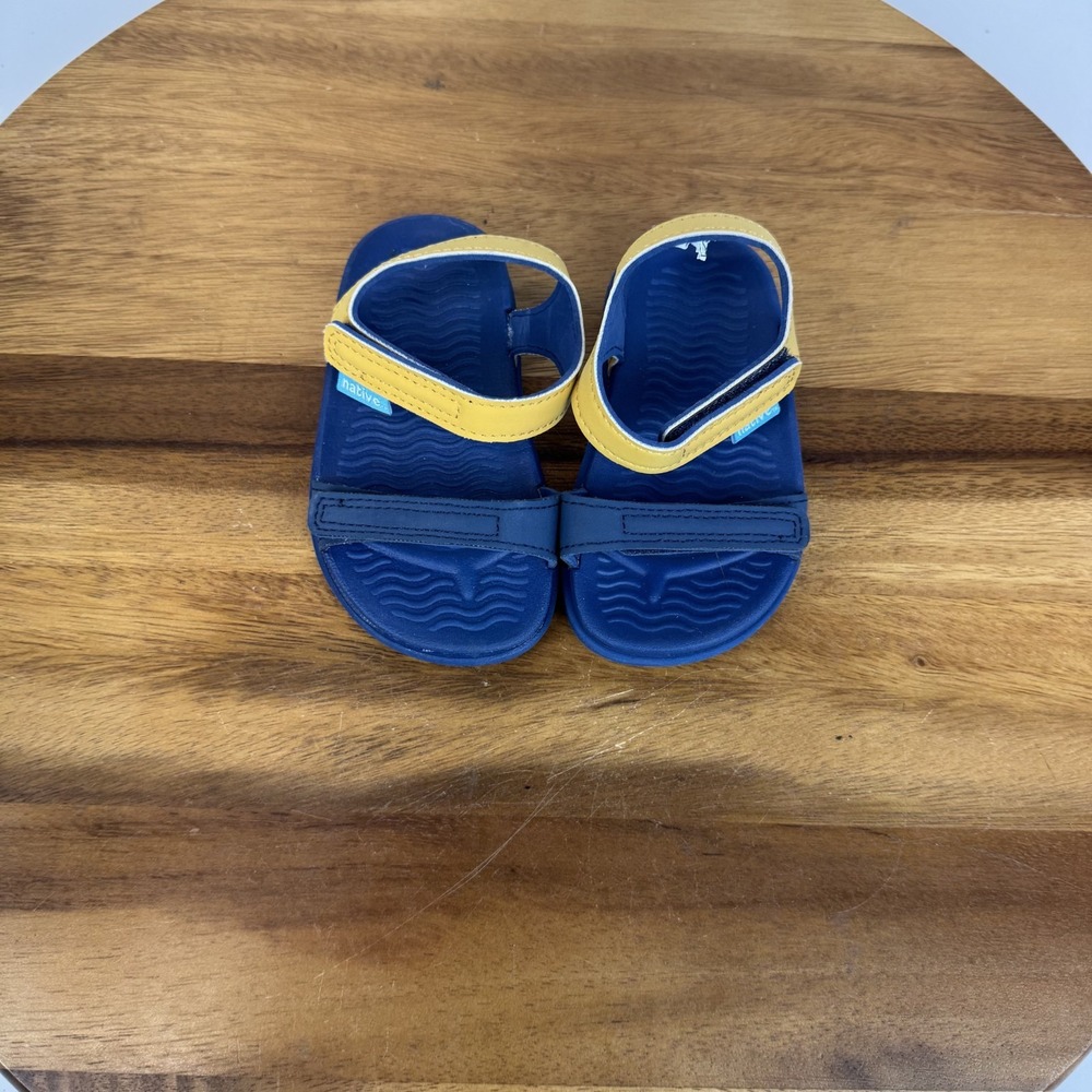 New Little Kids Native Sugarlite Black Blue Rubber Strappy Sandals Size 5 C NWOB